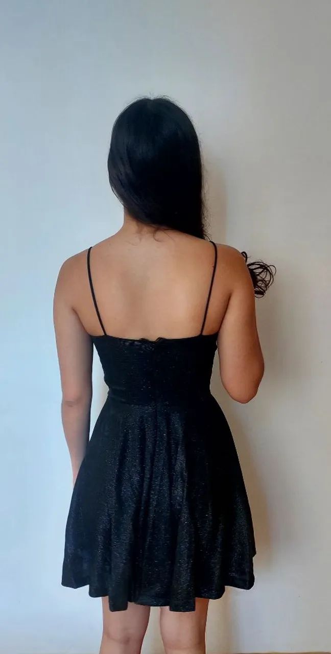 Vestido com brilho curto  - Foto 4