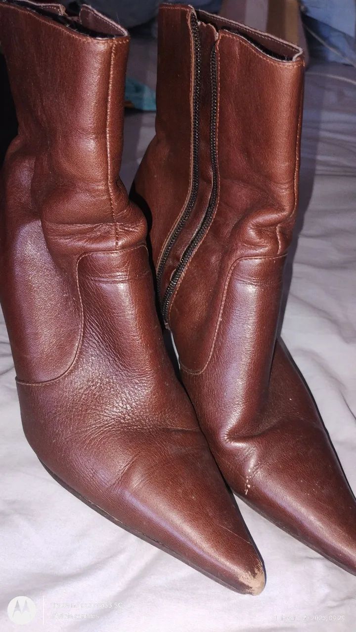 Bota feminina 