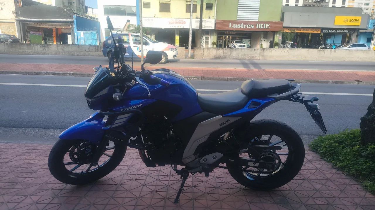 fz25 único dono 