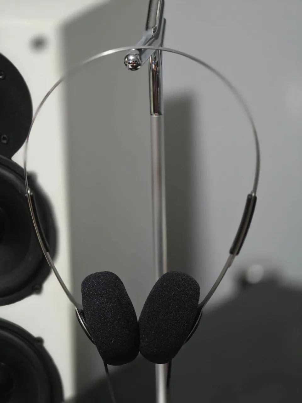 Fones de ouvido Retro IKF-Y3 