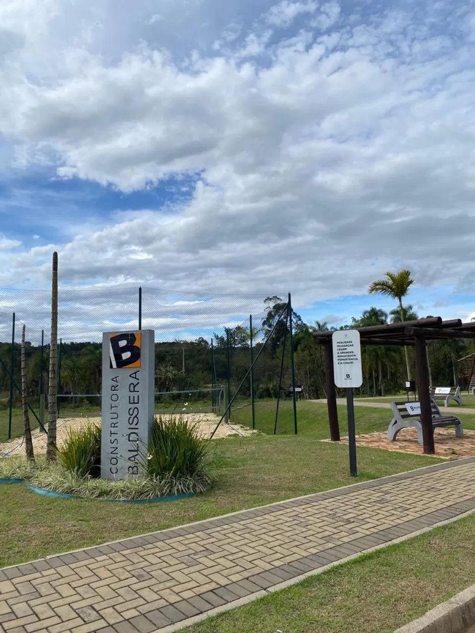 TERRENO À VENDA em Criciúma - 360m2 - Foto 2