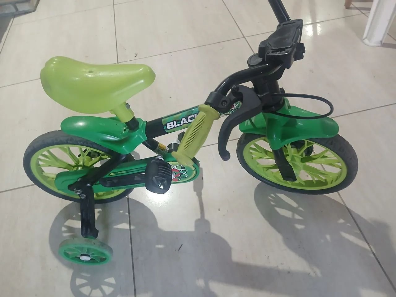 Bicicleta infantil em ótimo estado  - Foto 5