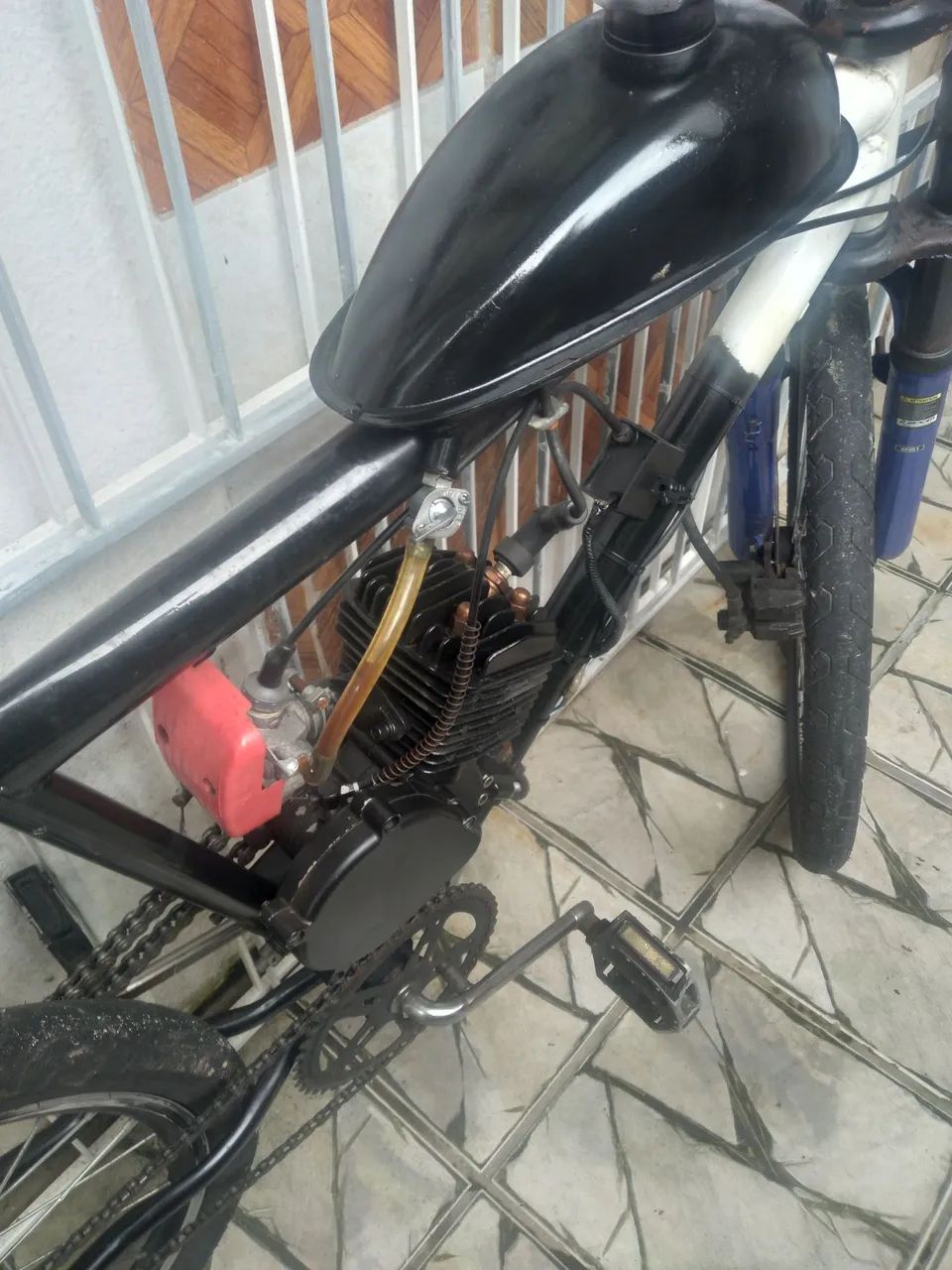 VENDO BICICLETA ELETRICA BEM CUIDADA PRECO BOM - Foto 5