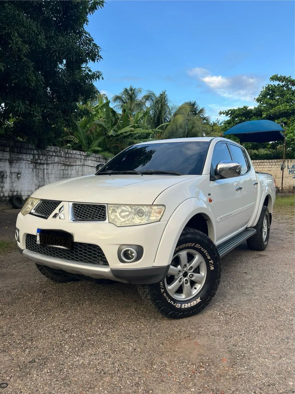 Mitsubishi L200 2013