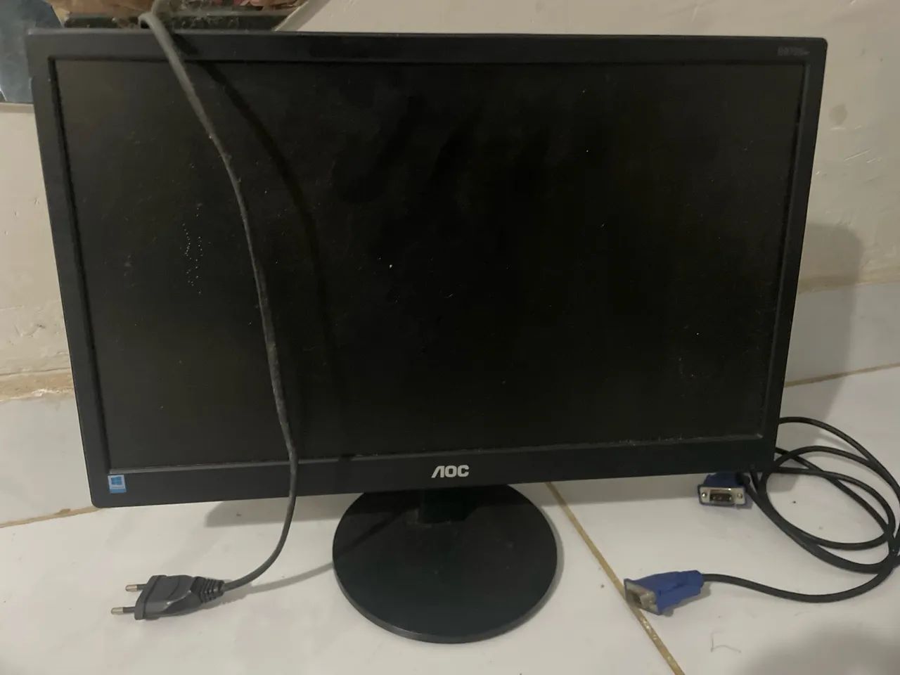 Vende -se monitor AOC  - Foto 3