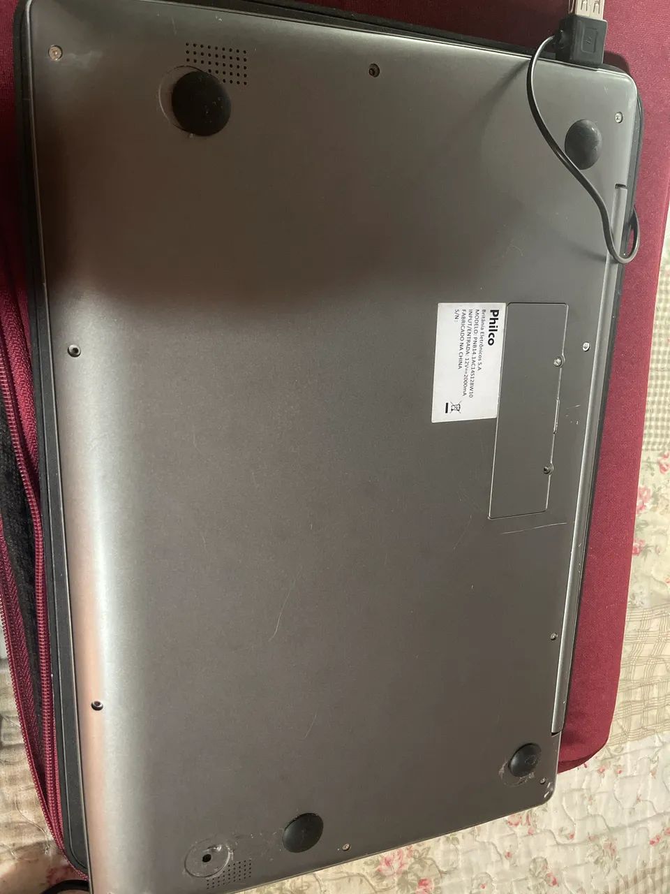 NOTBOOK PHILCO DESLIGANDO - Foto 3