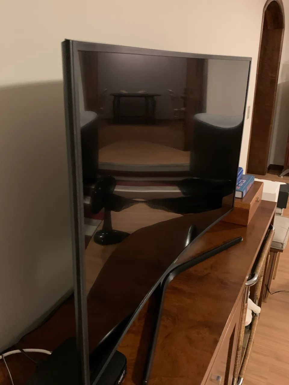 TV Samsung Curva, 4K, 49 Polegadas 60hz UN49MU6300G