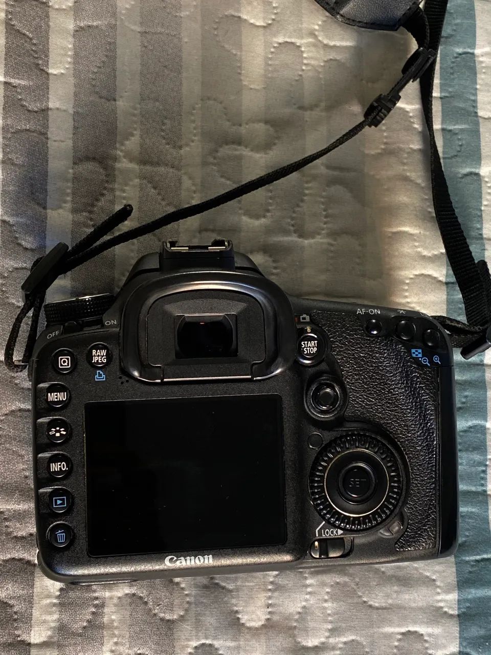 Câmera Canon EOS 7D - Foto 2