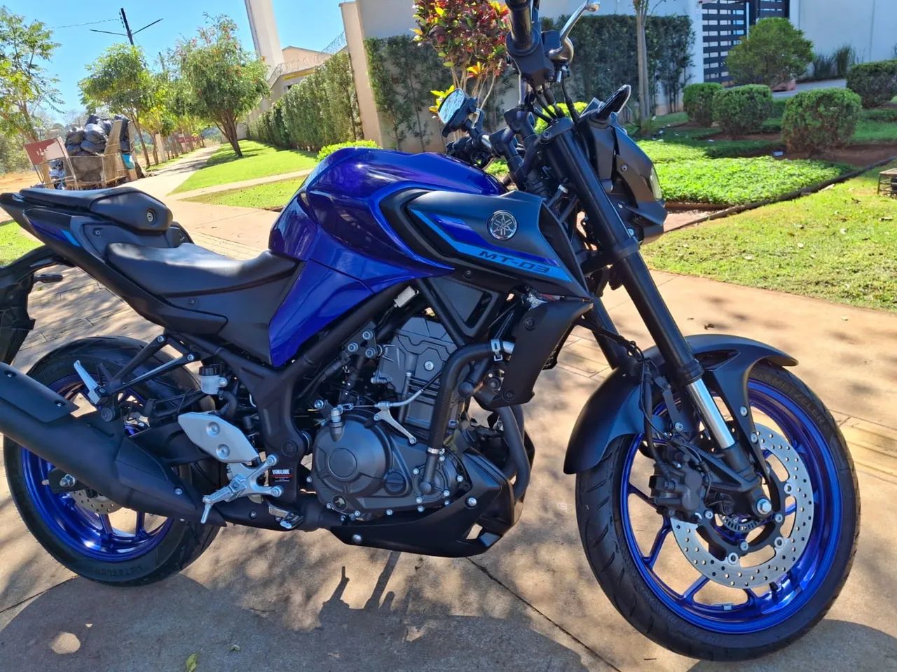 Yamaha MT 03 - Foto 3