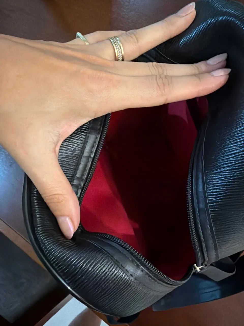 Mochila preta delicada - Foto 4