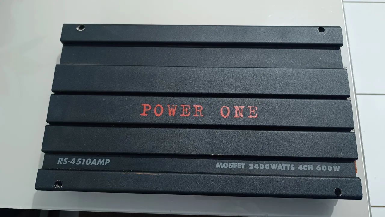 Módulo Roadstar Power One 2400w 