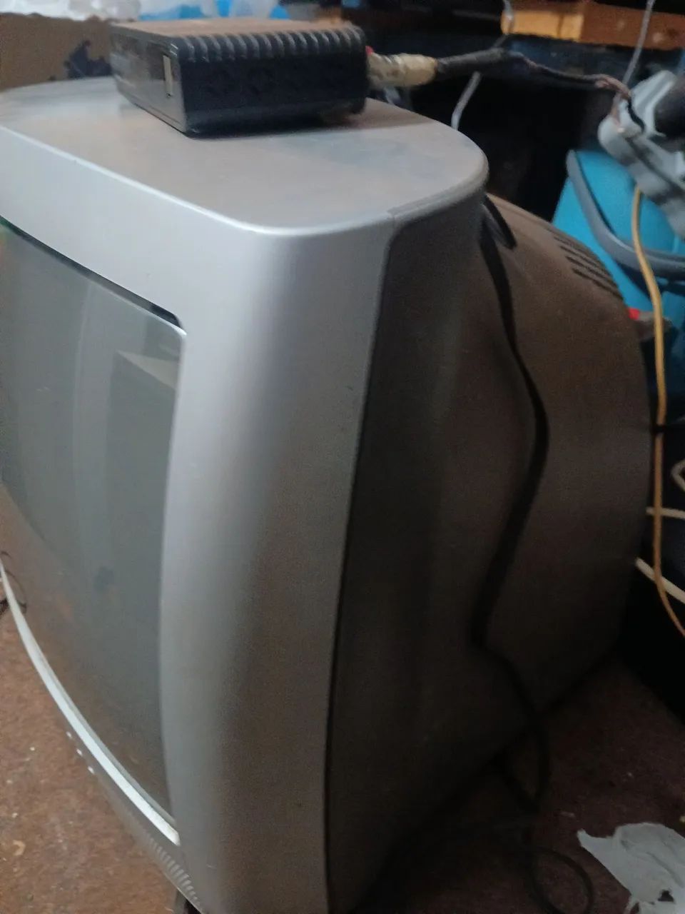 VENDO TV DE TUBO 14 POLEGADAS FRONCIONANDO DIREITINHO  - Foto 2