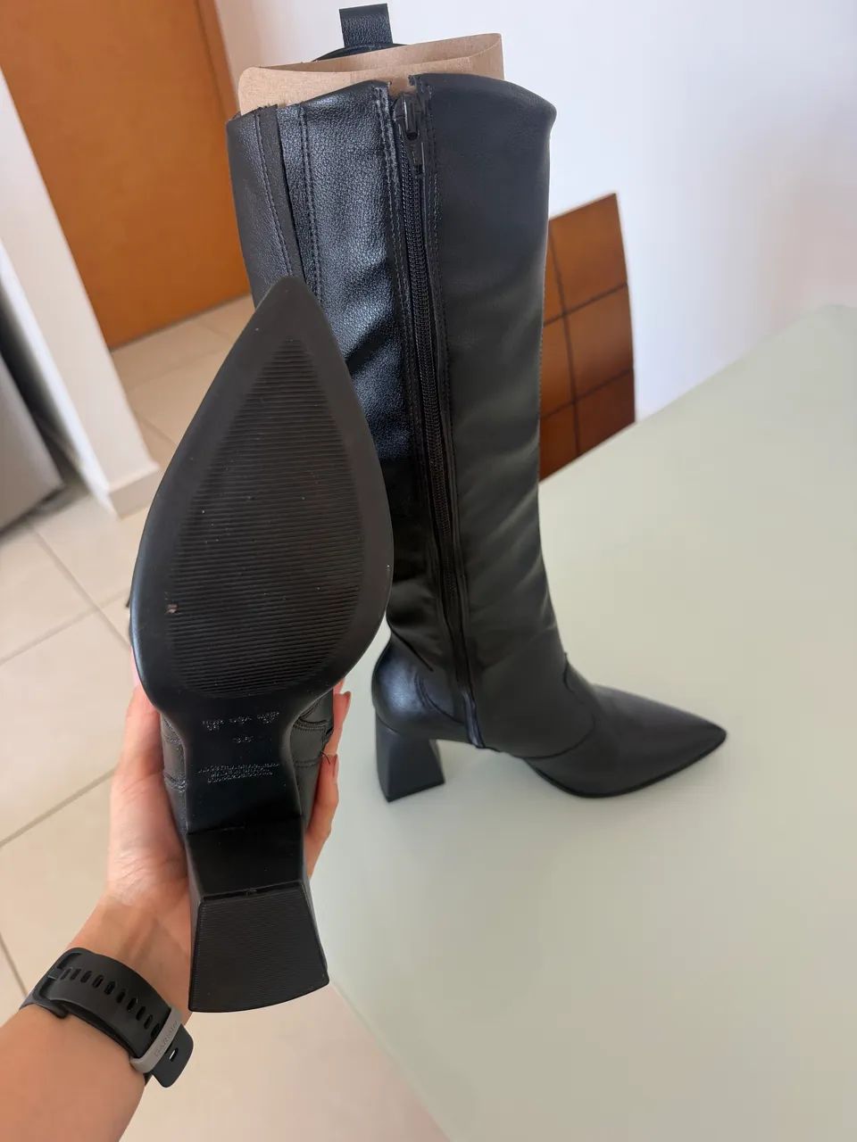 Bota preta 36 lindíssima  - Foto 5