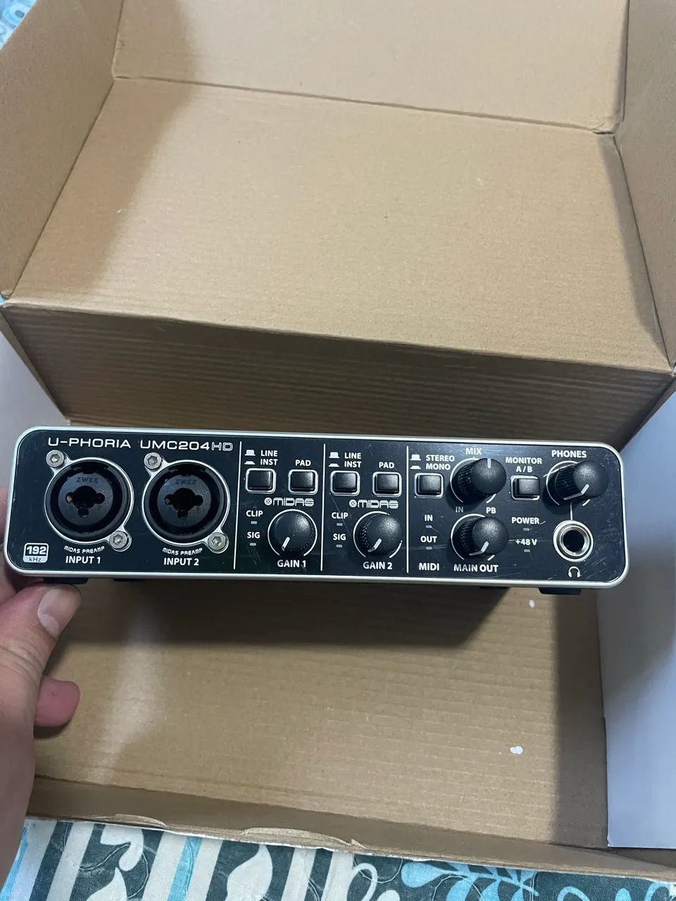 Placa de áudio Behringer Umc204 - Foto 3