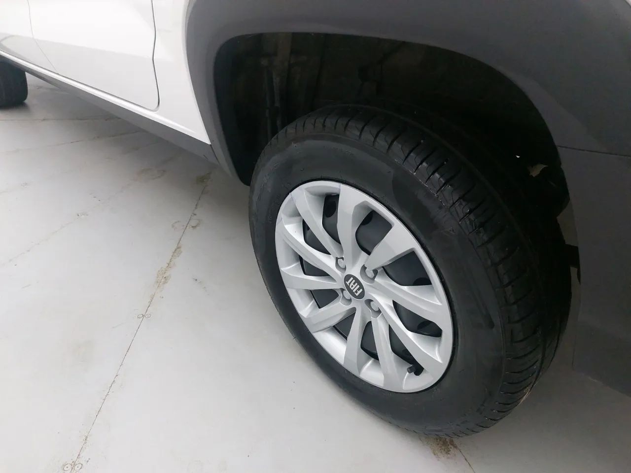 Fiat Strada Freedom 1.3 Flex 8V CD, foto 11 de 18