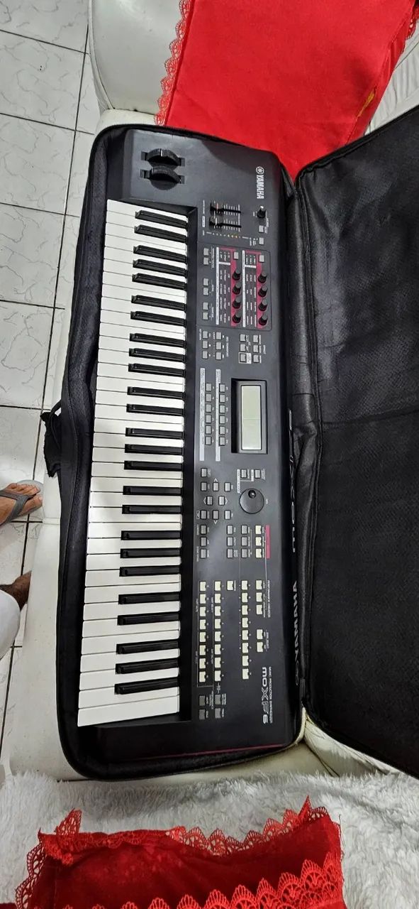 Yamaha MOXF6 - Foto 3