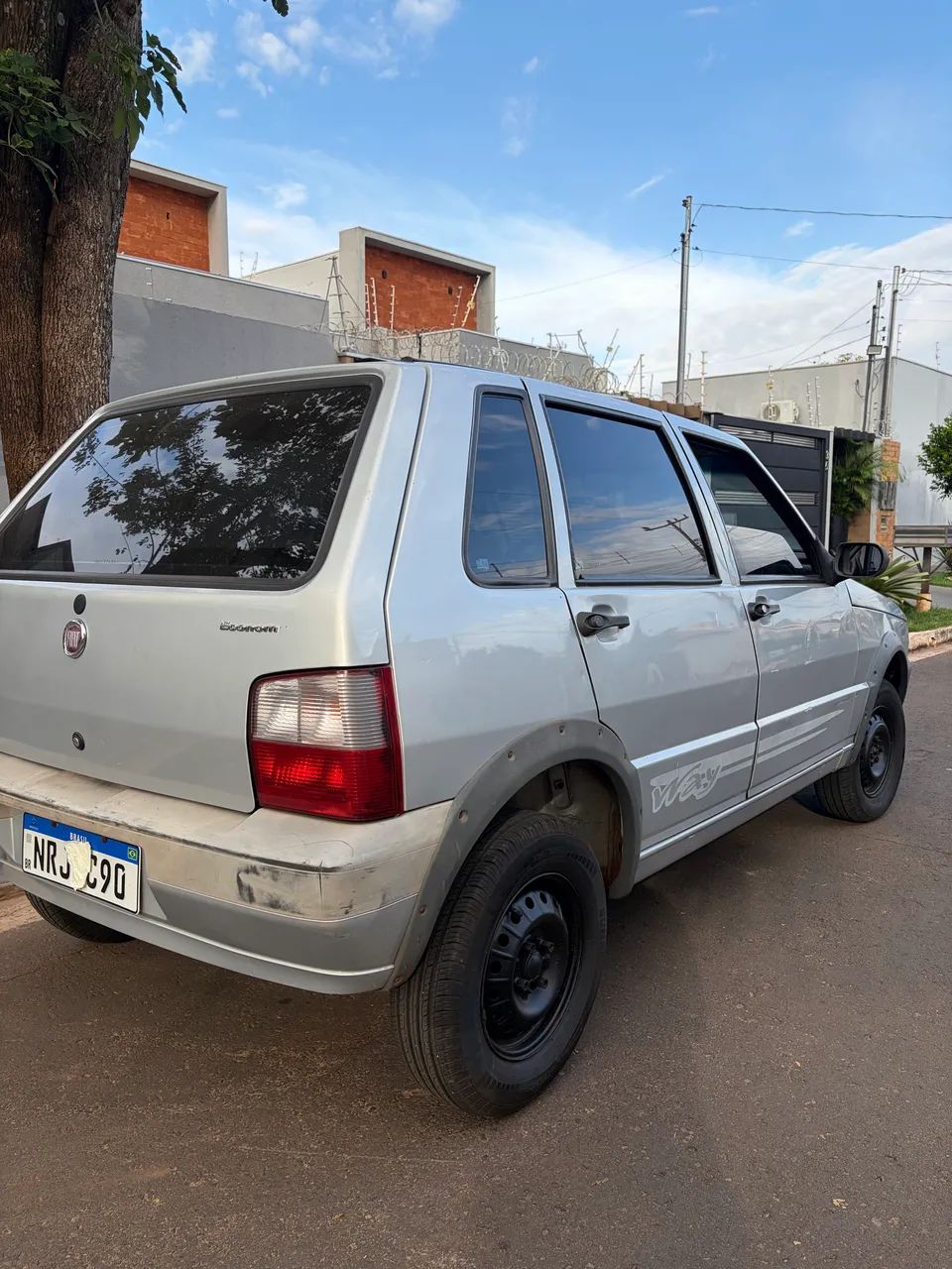 Fiat Uno Uno Mille 1.0 Fire/ F.Flex/ ECONOMY 4p 2011