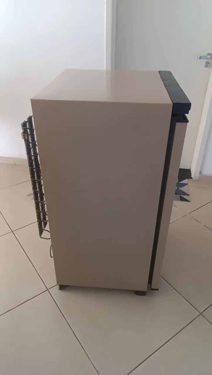 Freezer usado gelando  - Foto 5