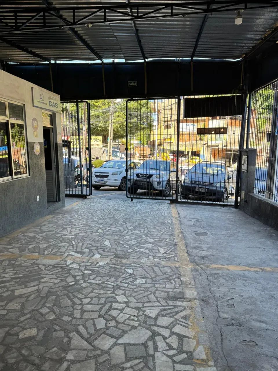 VENDA OU ALUGUEL DE LOJA COMERCIAL 310m² NO VALE DO OGUNJÁ - Foto 4