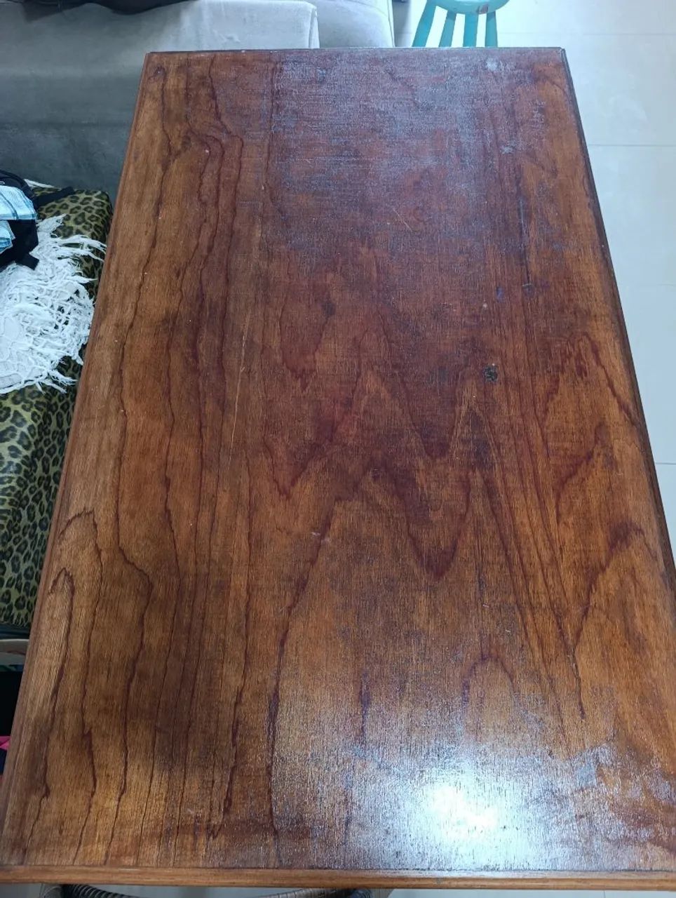 Mesa de jantar madeira e 4 cadeiras  - Foto 2