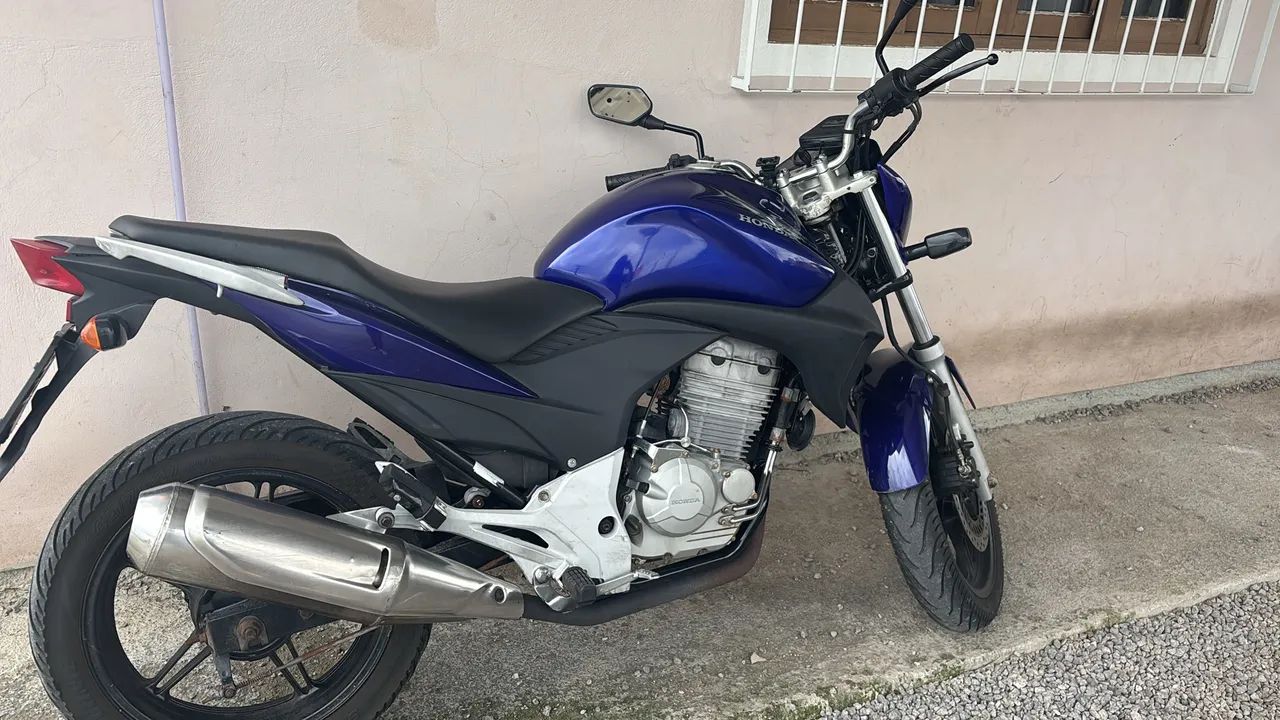 Moto CB 300r