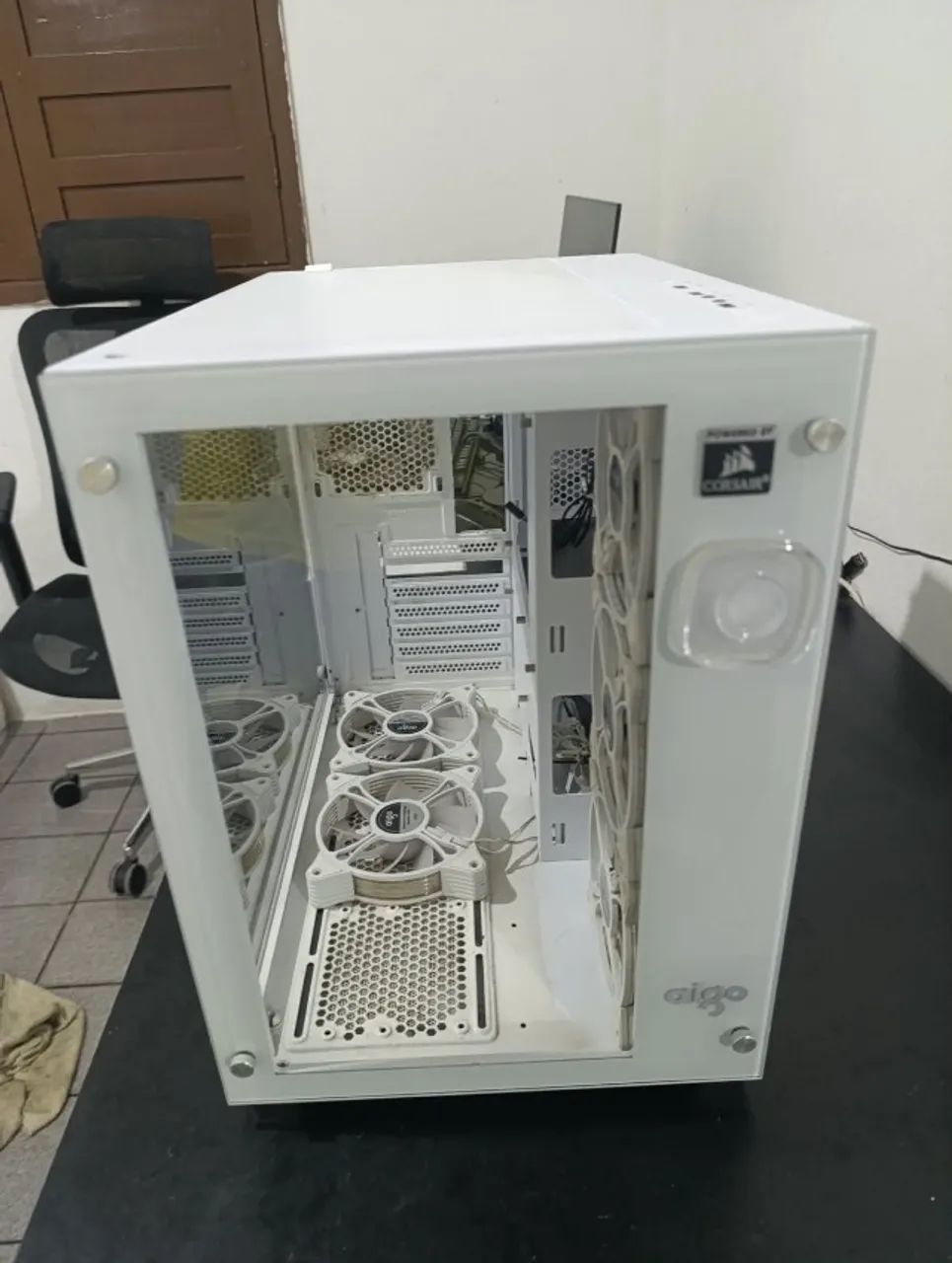 Gabinete Gamer de Pc/Computador + Ventoinhas Aigo