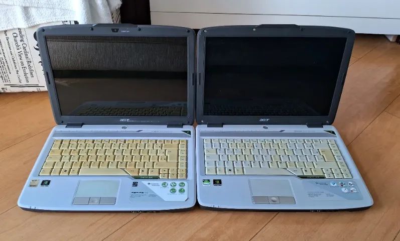 2 Notebooks Acer Aspire 4520 e 4220 Para Conserto ou Peças