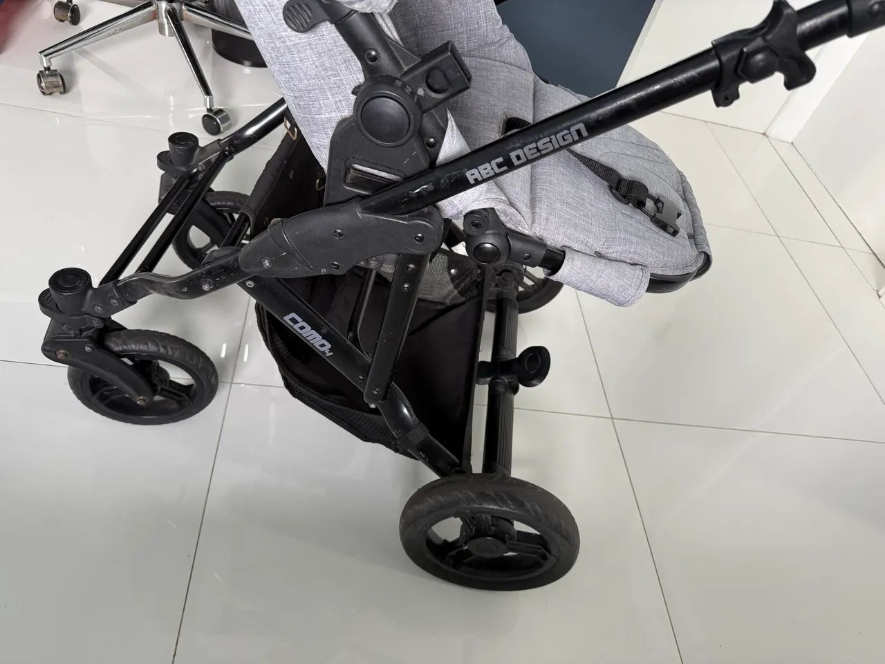 Carrinho de bebê abc design como 4 - Foto 5