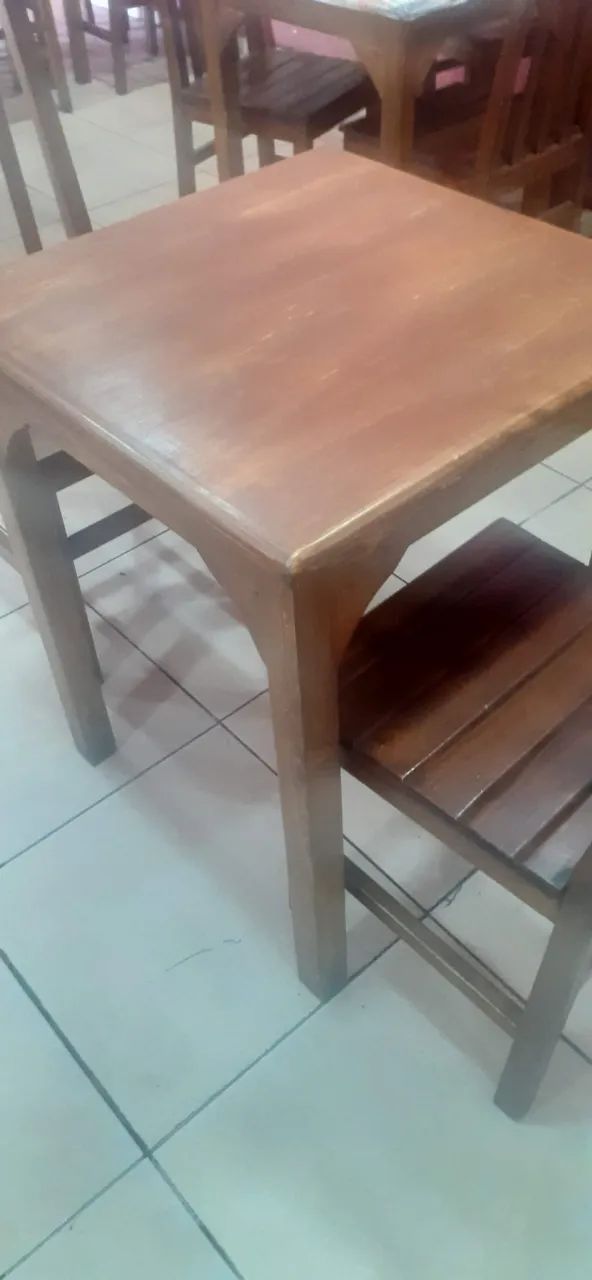 Mesa de madeira para bar 60 x 60 - Foto 3