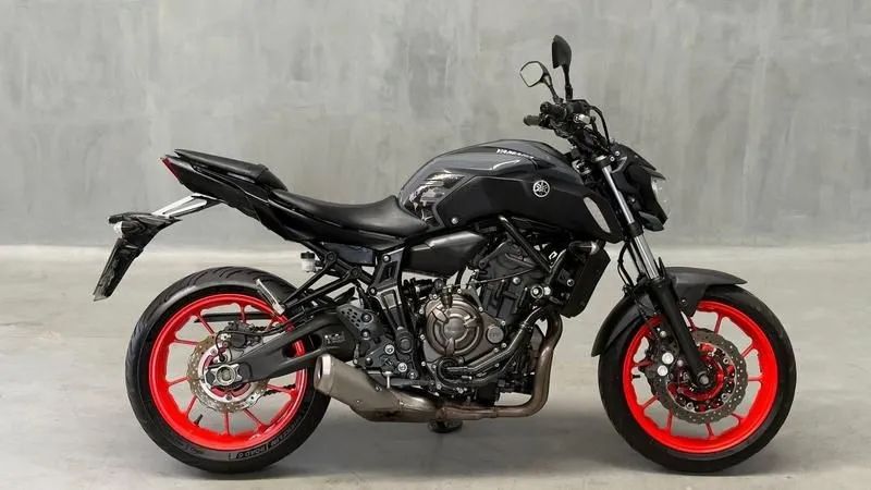 YAMAHA MT07 ABS 2023