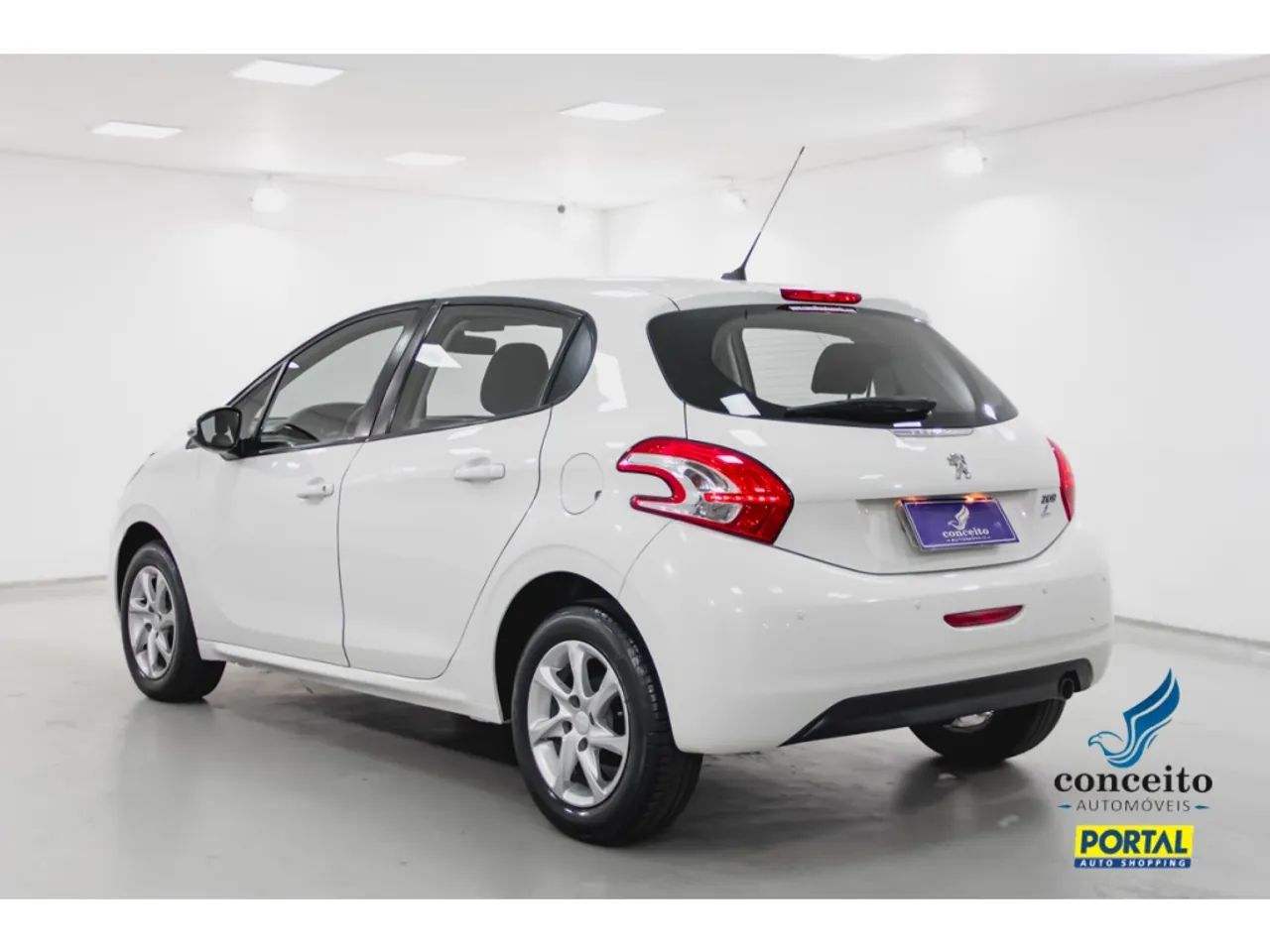 Peugeot 208 Active/active Pack 1.5 Flex 8V 5P 2015 - Foto 4