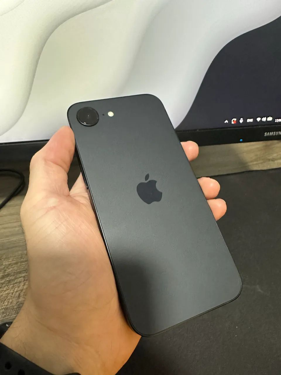 iPhone 16e 256GB (com GARANTIA) - Foto 2