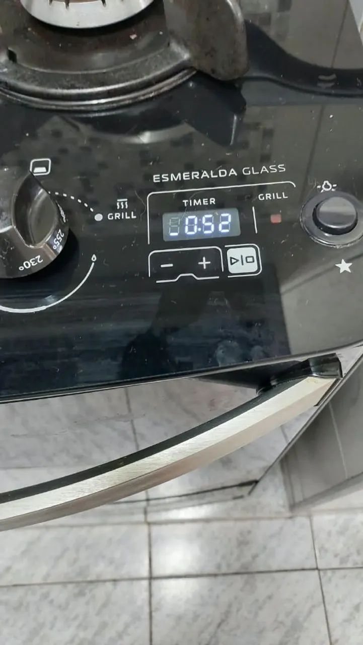 FOGÃO COM GRILL  - Foto 4