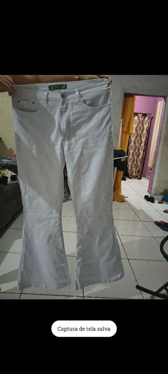 Calça flare branca 48