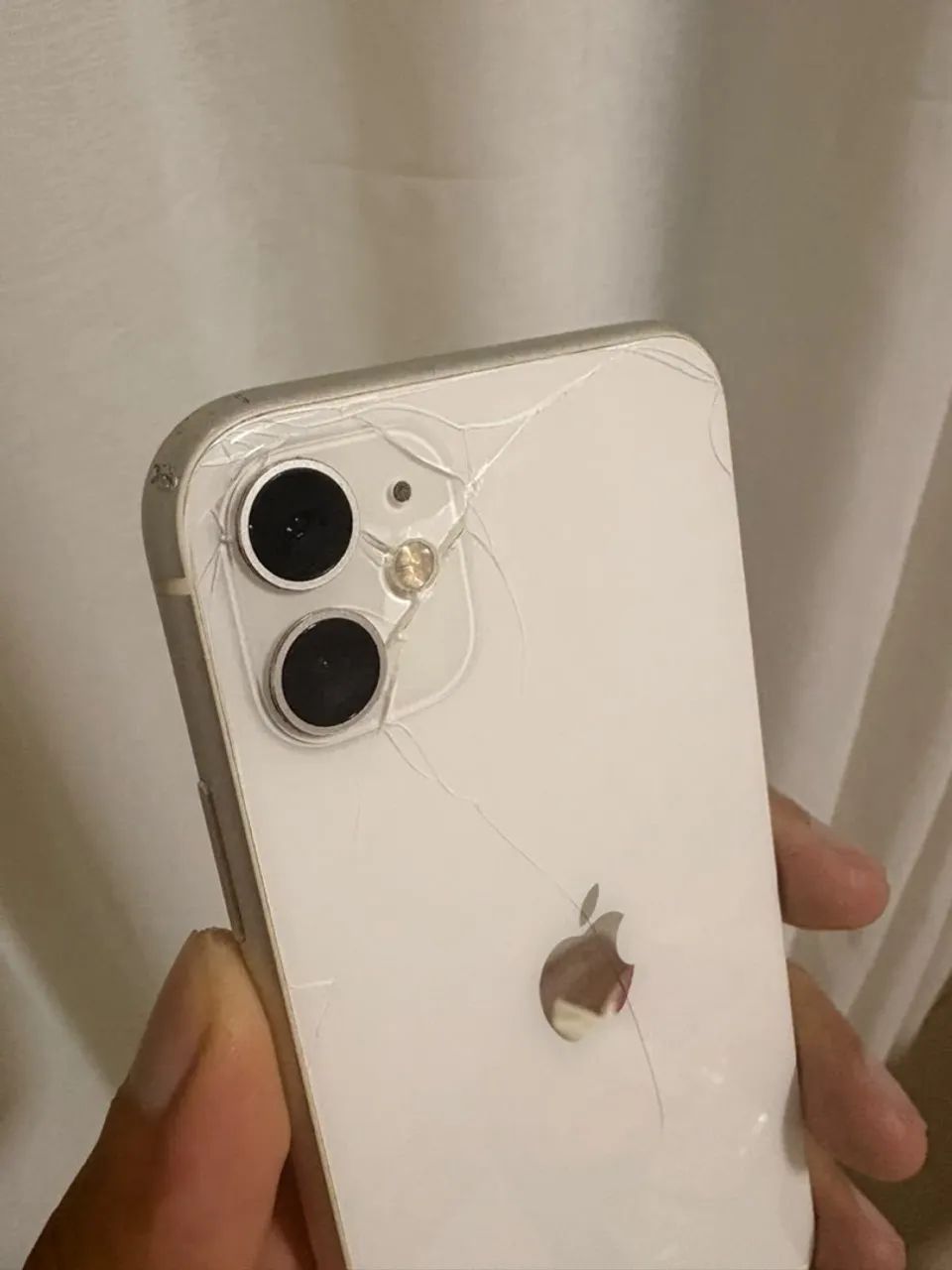 Iphone 11 - Foto 3