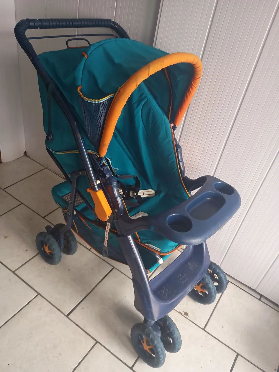 Carrinho de bebe vira dois lados - Foto 2