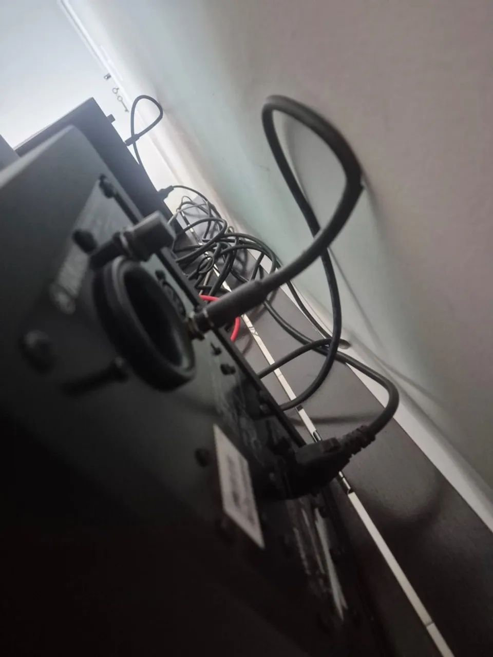 2 MONITORES DE ÁUDIO HS5 - Foto 4