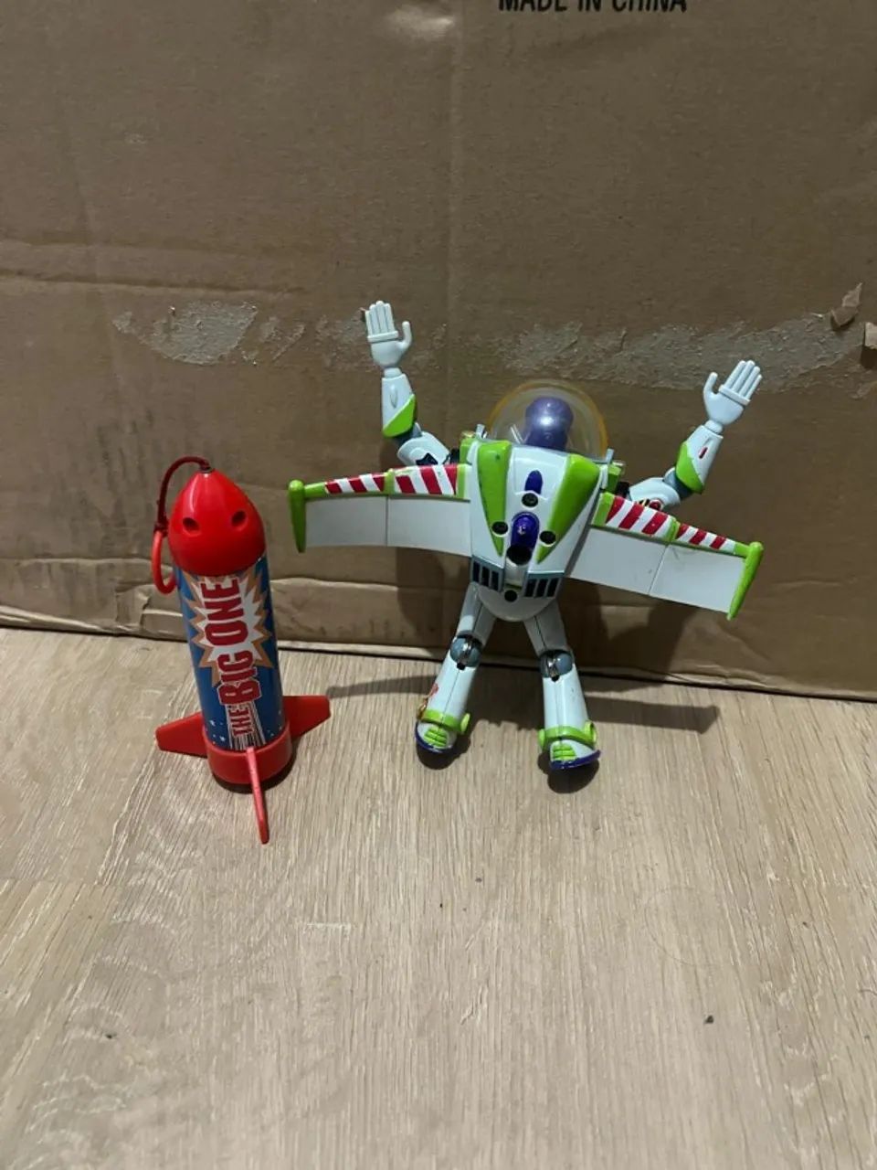 Boneco Buzz Lightyear (Toy Story) Anos 90 - Foto 4