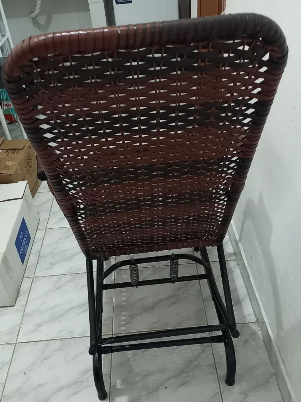 Cadeira de balanço de ferro  - Foto 2