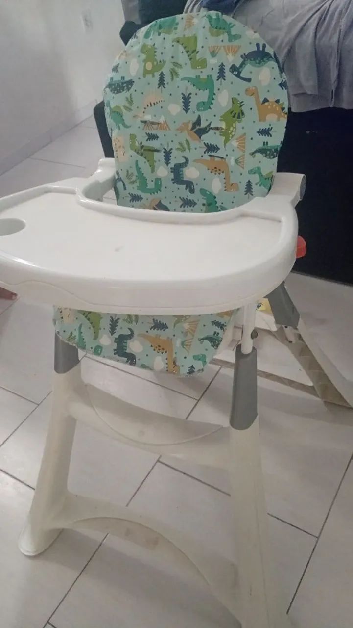 Cadeirinha de alimentação