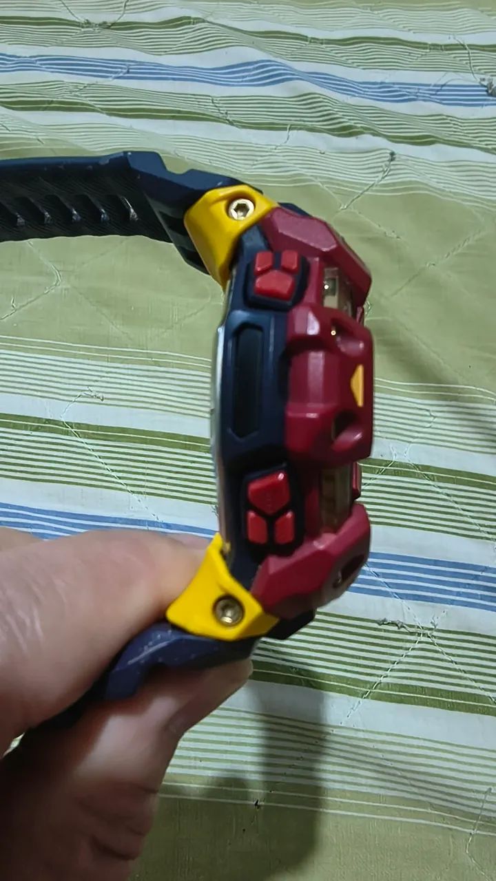 Relógio Casio G-Shock GBD-H1000BAR "Barcelona" - Foto 4