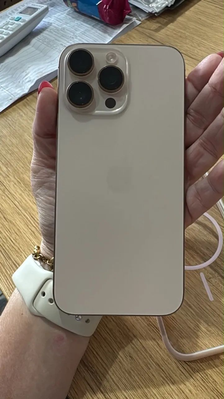 iPhone 16 Pro Max 256GB  - Foto 5