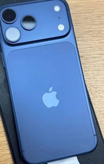 iPhone 17 Pro Max - Apenas 63 ciclos 100% - garantia até 06/2027