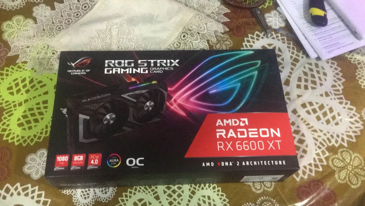 Placa de vídeo RX 6600 XT Rog Strix - Foto 2
