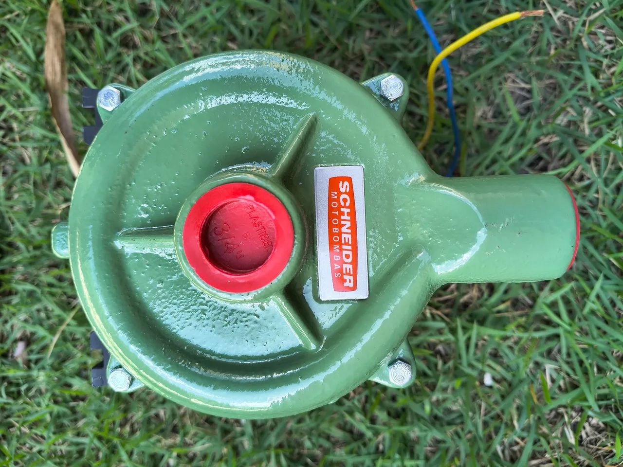 Bomba Schneider BC-98 nova na caixa - Foto 4