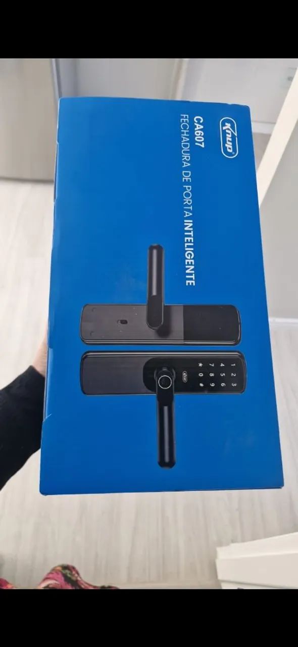 Fechadura eletrônica nova