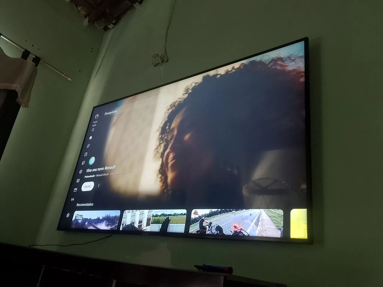 Televisão de 75 polegadas nova troco em moto 125 150 e 160 - Foto 3