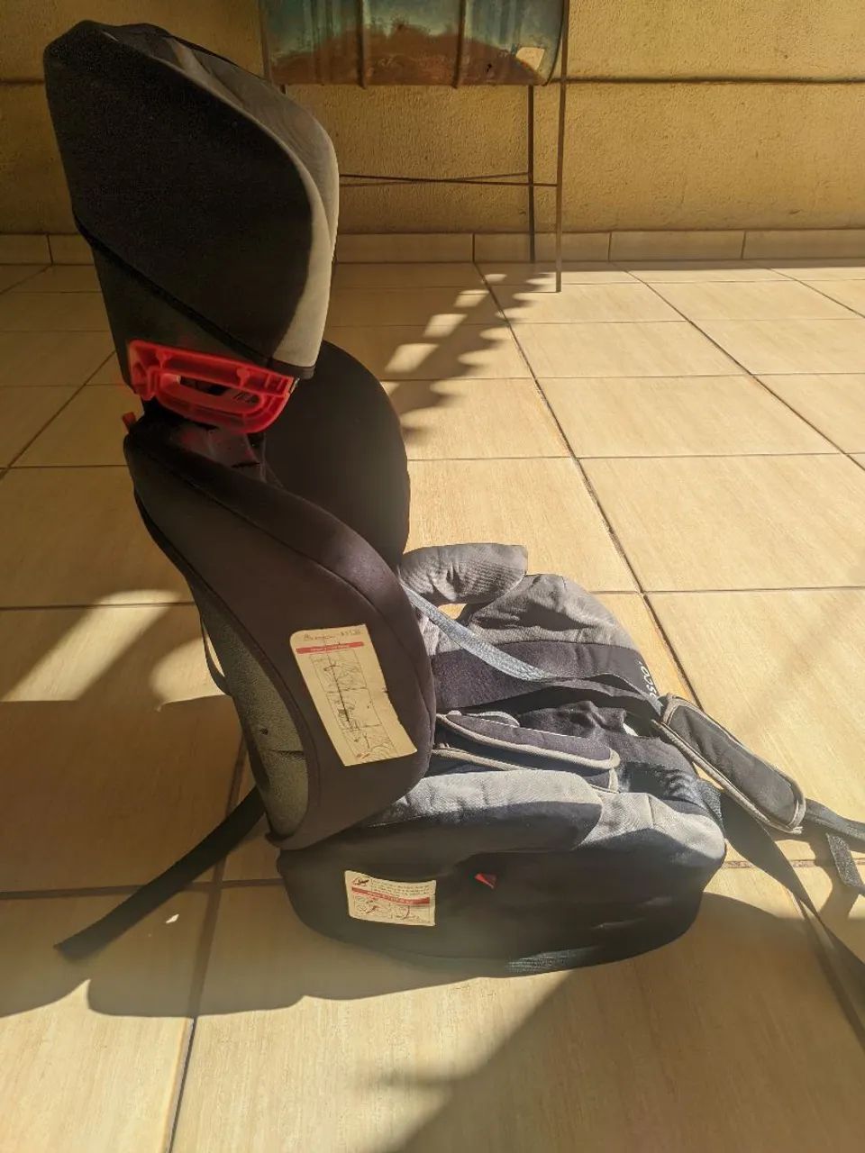 Cadeirinha Cosco 9 a 36 kg Usada  - Foto 4