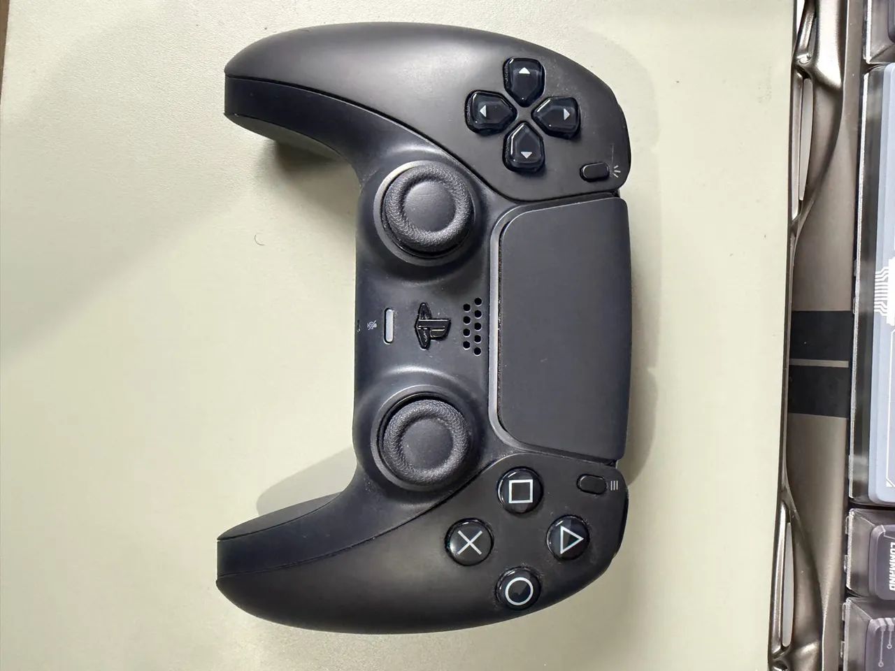 Controle Playstation 5.