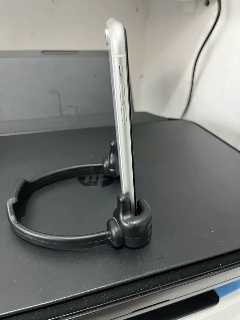Celular iPhone XR todo original (12x cartão) - Foto 3